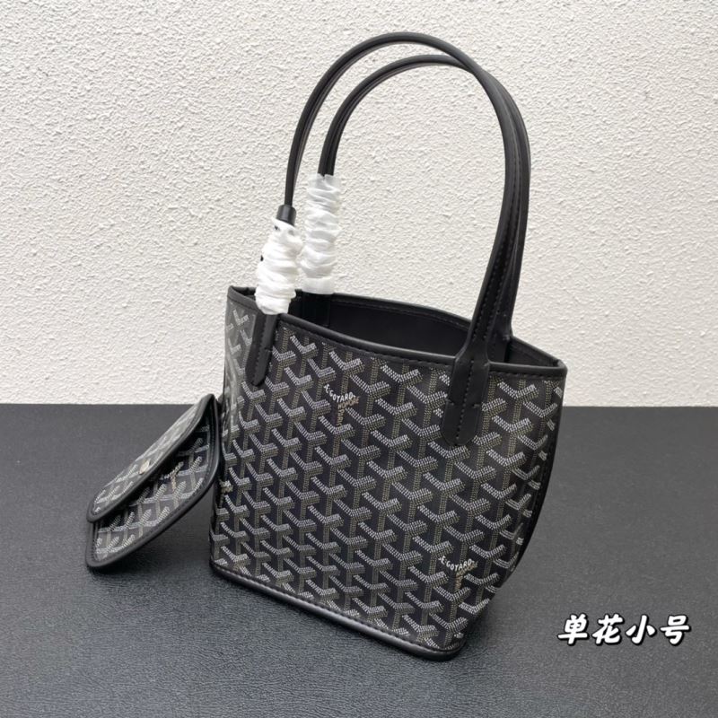 Goyard Shopping Bags